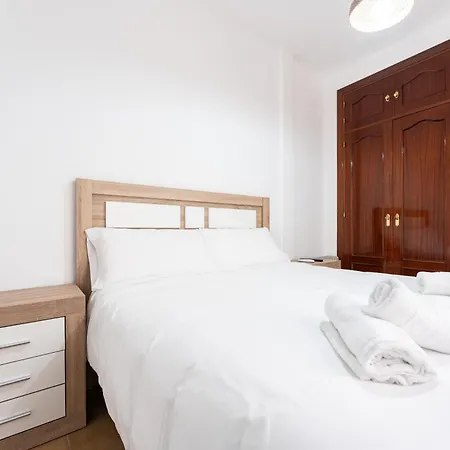 A La Orilla Del Mar, Pedregalejo Apartment